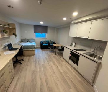 Ensuite Silver - Photo 6