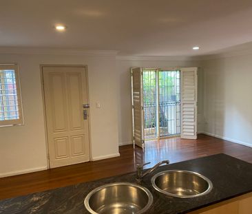 2/63 Cains Place, Waterloo NSW 2017 - Townhouse For Rent | Domain - Photo 1