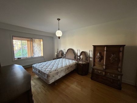 Condo for rent, Montréal-Ouest - Photo 2