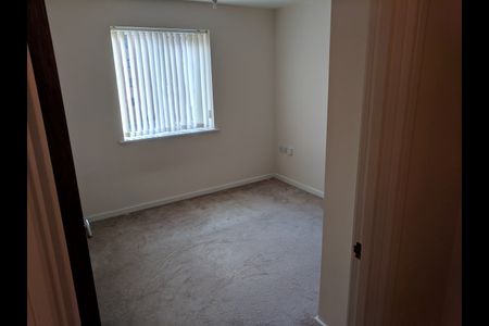 2 Bed Flat, Alban Street, M7 - Photo 5