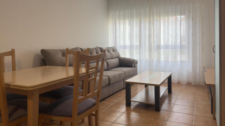 Piso en alquiler en Milladoiro - Foto 3