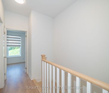 For Lease - 29 Spruce Pines Crescent, Toronto, Ontario - Photo 3