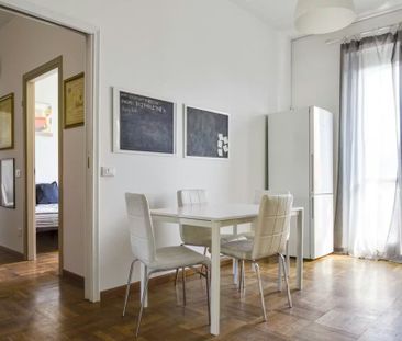 Piazza Umanitaria, Milan, Lombardy 20122 - Foto 1