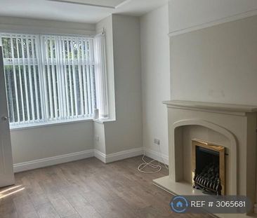 3 bedroom end of terrace house to rent - Photo 1