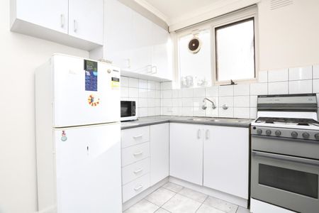 Modern Living Meets Unbeatable Location - Photo 3