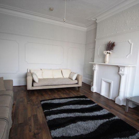 6 bedroom house to rent - Photo 1