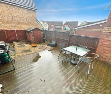 Rhos Y Dderwen, Highfields, Blackwood - Photo 2