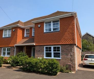 Runcton 3 bedroom house to rent - Photo 4