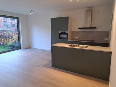 Appartement te huur - Foto 3
