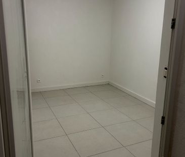 Appartement t3 à louer sur RIANS, - Photo 3