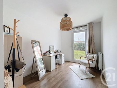 Location Appartement 3 pièces 69m² PONTHIERRY 77310 - Photo 5