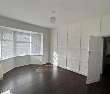 Crescent Way North Palmersville Newcastle Upon Tyne, NE12 - Photo 1