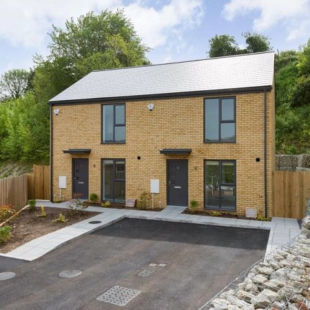 Rosewood Heights, Coombe Valley Road, Dover, CT17 0FJ, Kent - Photo 4