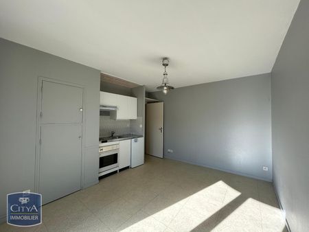 Location Appartement 1 pièce 20m² DAMIGNY 61250 - Photo 2