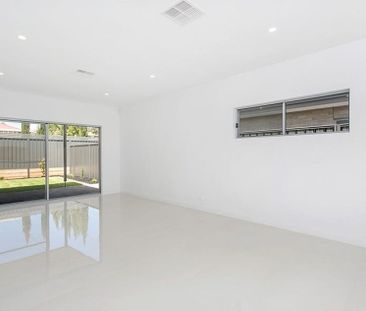 Stunning Modern Family Home Located in the Desirable Dover Gardens - Photo 1