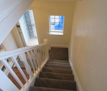 Rippenden Avenue, Chorlton, M21 - Photo 2