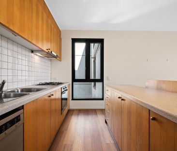 Unit 48/44 Burwood Road, Hawthorn. - Photo 1