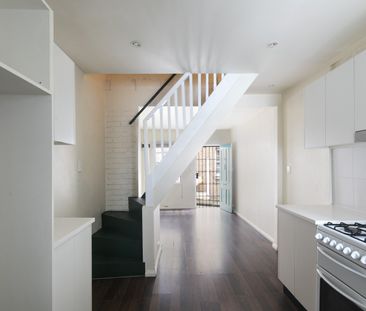 13 Charlotte Lane, Darlinghurst NSW 2010 - Terrace For Rent | Domain - Photo 3