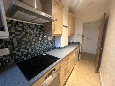 1 bedroom flat to rent - Photo 5