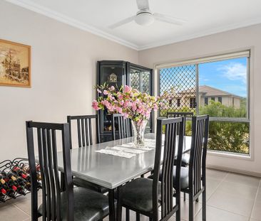 Beautiful Home in Sought Out Location (Mansfield State School Catch... - Photo 3