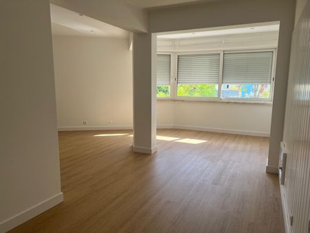 Apartamento T0 totalmente remodelado no Bairro da Assunção, em Cascais - Photo 3