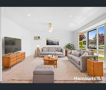 Family Living in Hallam - Photo 1