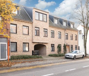 APPARTEMENT OP DE EERSTE VERDIEPING MET 2 SLPKS - Foto 3