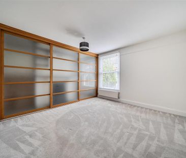 4 bedroom townhouse to rent - Photo 4