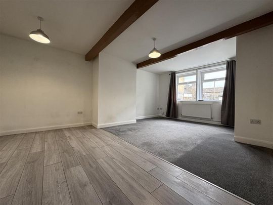 2 bedroom terraced house to rent - Photo 1
