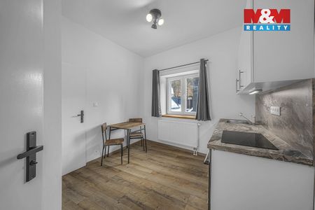 Pronájem bytu 1+1 41 m² - Photo 4