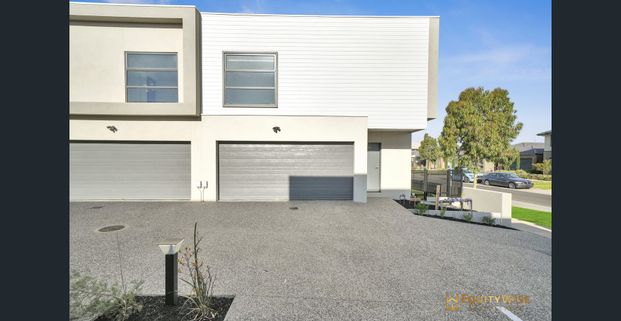 Townhouse with Solar Panels and Park Views! - Photo 1