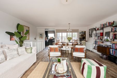 Lancaster Road - Photo 2