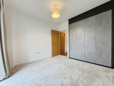 2 bedroom flat to rent - Photo 4