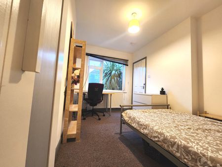 4 Bed Semi-Detached House, Canley, CV4 - Photo 5