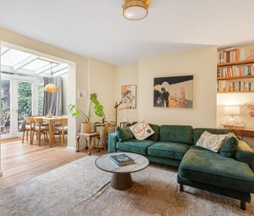 2 bedroom flat to rent - Photo 3