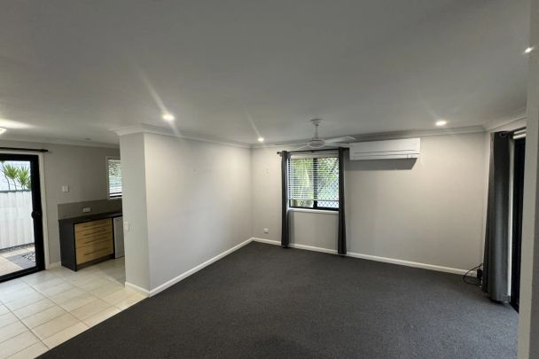 IMMACULATE ONE LEVEL HOUSE READY TO GO!! - Photo 1