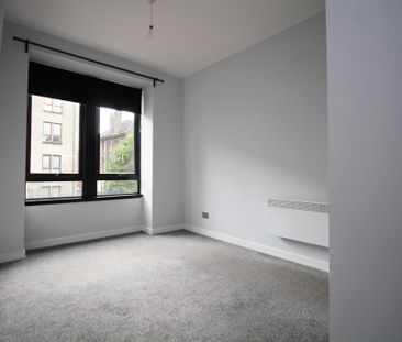 Renfield Street, Renfrew, Renfrewshire - Photo 3