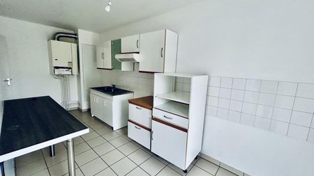 Location / Appartement T3 - Photo 2