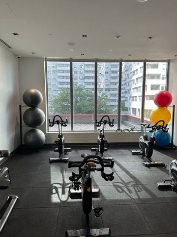 For Lease - 50 Dunfield Avenue Unit# 1920, Toronto, Ontario - Photo 2