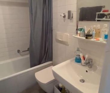 schöne Einzimmerwohnung in Schwabing West, München, voll möbliert - Photo 3