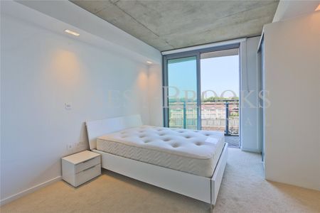 Hoola, West Tower, 1 Tidal Basin Road, E16 1UP - Photo 4