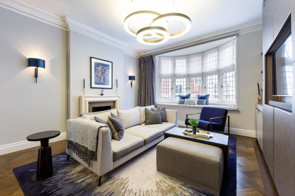 A luxury apartment on the second floor of an exclusive development launched by The Crown Estate, situated in the heart of St James's, London. - Photo 1