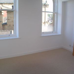 Howgate House, 3 Wellington St, Dewsbury, WF13 - Photo 3