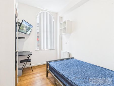 4 bedroom apartment to rent - Photo 5