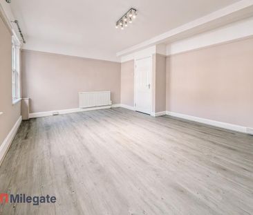 3 bedroom maisonette to rent - Photo 2
