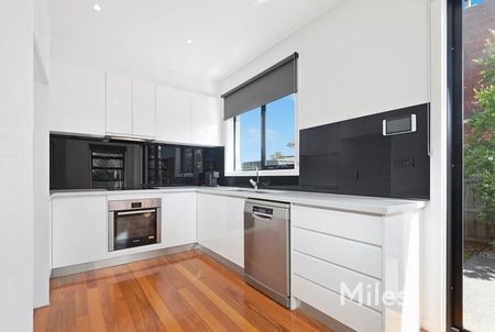 89 St James Road, Rosanna - Photo 5