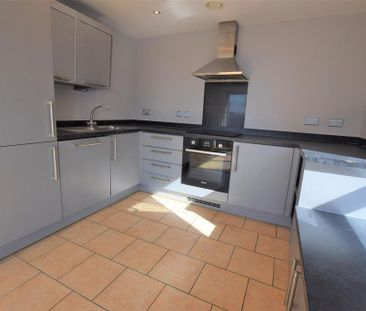 2 bedroom apartment to rent - Photo 6