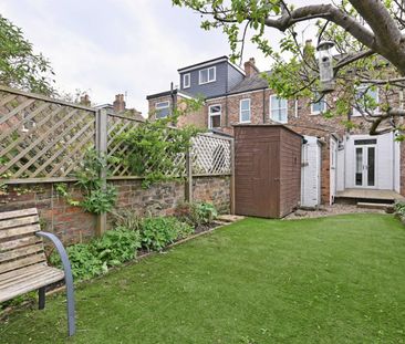 2 bedroom terraced house to rent - Photo 1