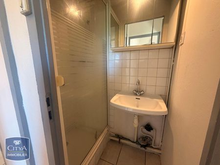 Location Appartement 3 pièces 47m² NEUVILLE SUR SAONE 69250 - Photo 4