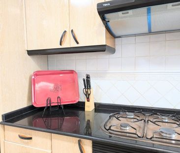 Carrer de Joaquín Costa, Burjassot, Valencian Community 46100 - Photo 5